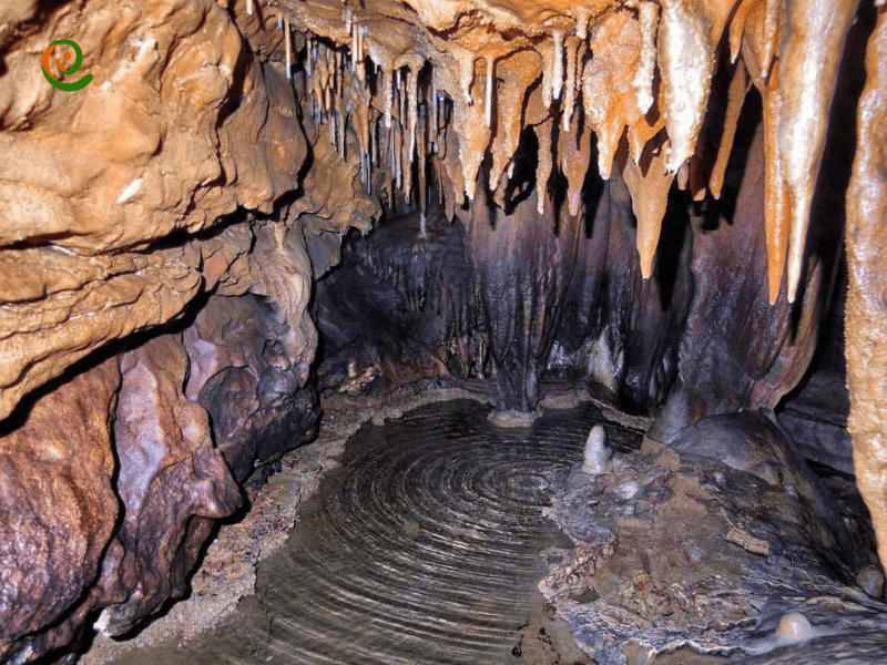 یکی دیگر از غارهای خاص استان همدان غار سراب است درباره آن در دکوول بخوانید.